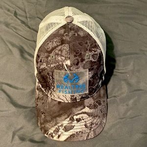 Real tree Fishing Men’s hat